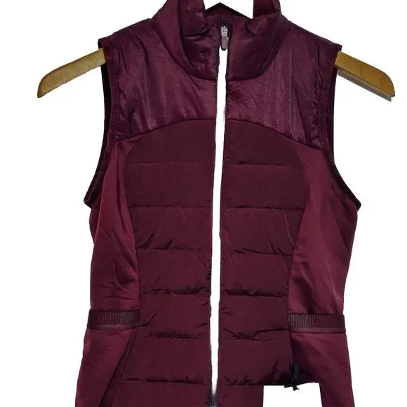 NWT LULULEMON Down For IT All VestSize 4 | 700 fill down Outdoors, Streetwear - Picture 1 of 16